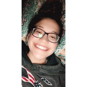 Meet your Posher, Aleesha